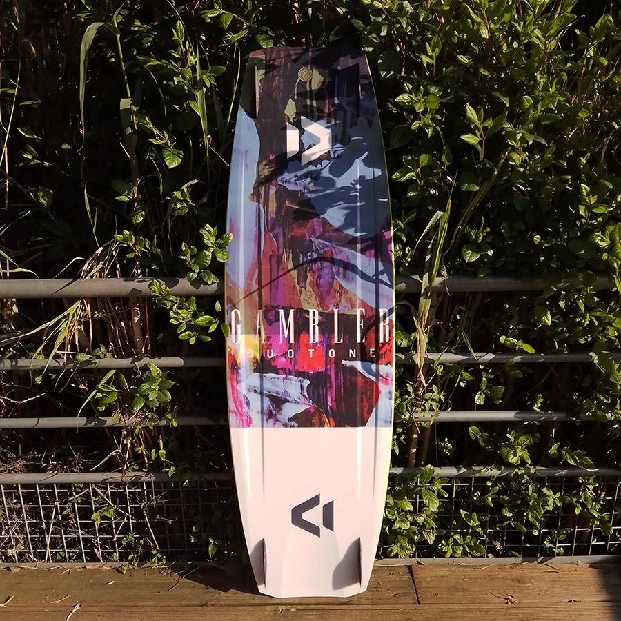 Board De Kite Duotone Planche Kite Twintip Occasion Duotone Gambler 2021 - 142 X 42,5 Cm 4 Board De Kite Duotone Planche Kite Twintip Occasion Duotone Gambler 2021 - 142 X 42,5 Cm – Image 2